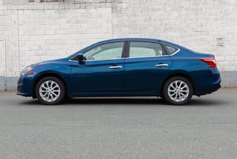 2019 Nissan Sentra 1.8 SV CVT (2)