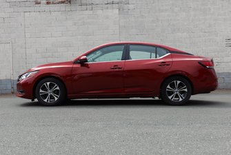 2021 Nissan Sentra SV CVT (2)