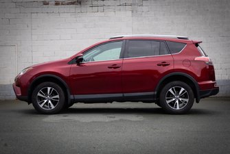 2018 Toyota RAV4 LE