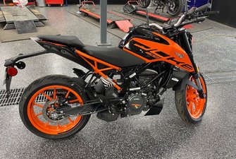 KTM DUKE 200  2022