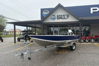 Crestliner 1672 OUTREACH  2024