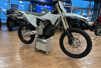 STARK FUTURE VARG MX 1.2 ALPHA 80HP 2026