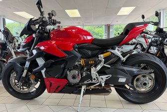 2024 Ducati Streetfighter V2