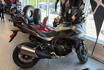 2026 HONDA MC NT1100 Manual