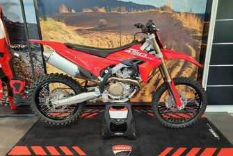 2026 Ducati Desmo MX 450