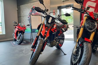 2025 Ducati Hypermotard 698 Hypermotard 698 Graffiti