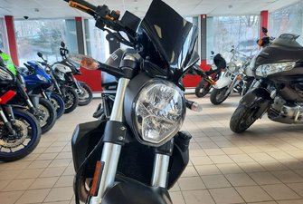 Ducati MONSTER 937+ 2023