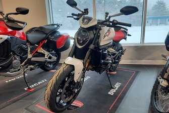 2024 Ducati MONSTER PLUS