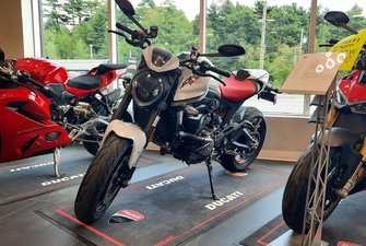 Ducati MONSTER Monster 937+ 2025