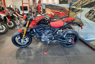 2025 Ducati MONSTER M937+