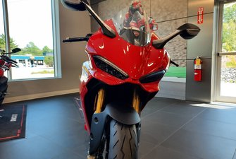 2025 Ducati PANIGALE Panigale V2S