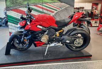2024 Ducati STREETFIGHTER V4