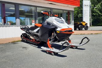 2021 SKI DOO SUMMIT X 850 TURBO 154