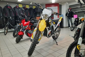 2024 Surron Storm Bee SPORT/DIRT