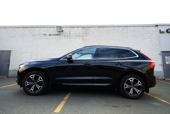 2022 Volvo XC60 Momentum