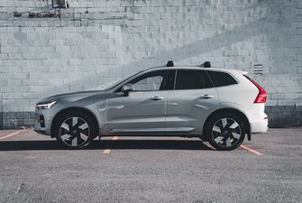 2023 Volvo XC60 Recharge Ultimate - Bright