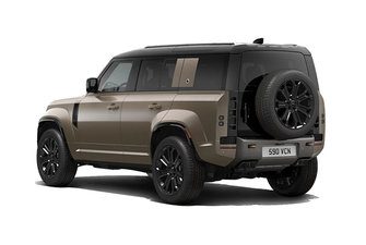 LAND ROVER Defender 110 MHEV OCTA 2025 photo-4