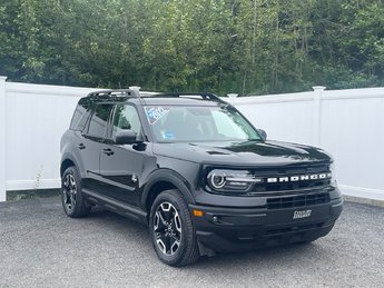 2022 Ford BRONCO SPORT Outer Banks | SunRoof | Cam | Warranty to 2027