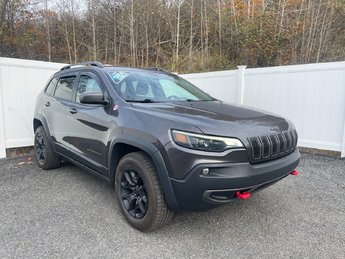Jeep Cherokee Trailhawk | Cam | USB | TowPkg 2020