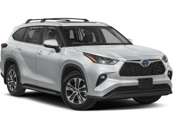 2023 Toyota Highlander Hybrid XLE | Roof | Nav | USB | Warranty to 2028