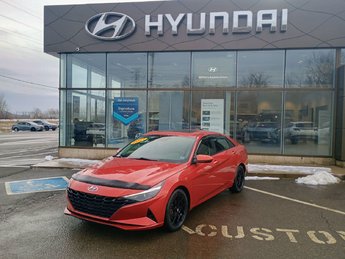 2021 Hyundai ELANTRA PREFERRED W/SUN & TECH PACKAGE