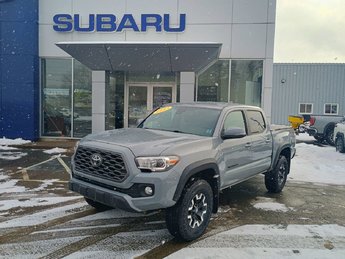 Toyota TACOMA BASE 2021