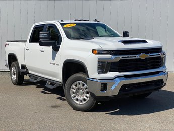 Chevrolet Silverado 2500HD LT | Cam | USB | HtdWheel | Warranty to 2028 2024