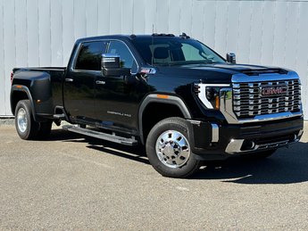 GMC Sierra 3500HD Denali | DIESEL | Dually | Lthr | Warranty to 2028 2024