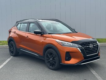 2022 Nissan Kicks SR | Cam | USB | Keyless | Warranty to 2027