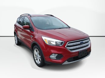 2018 Ford Escape SE | Cam | USB | Heated Seats