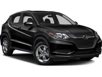 2022 Honda HR-V LX | Cam | Heated Seats | USB | Warranty to 2026
