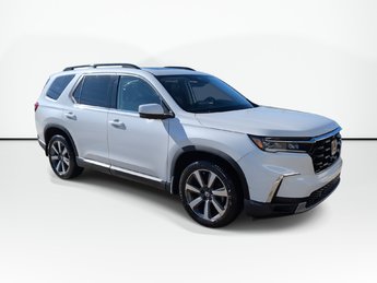 2024 Honda PILOT Touring | Leather | Roof | Cam | Warranty to 2029