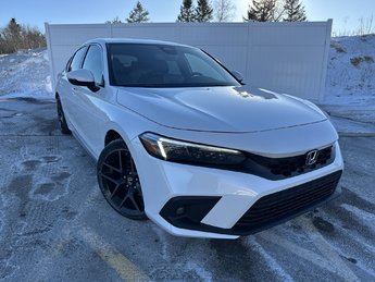2024 Honda Civic Hatchback Sport Touring | Cam | HtdSeat | Warranty to 2029
