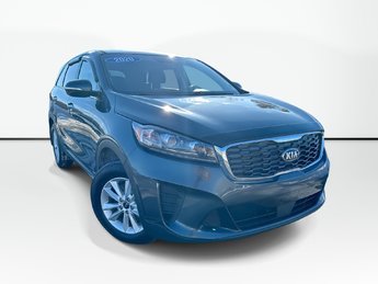 Kia Sorento LX | HtdSeats | Cam | Bluetooth | Aux | USB | AC 2020