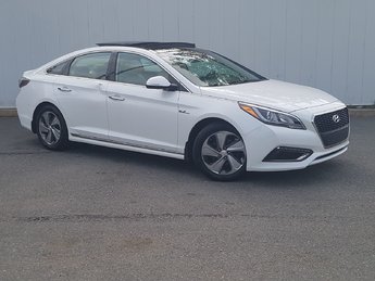 Hyundai Sonata Hybrid Limited | Leather | Roof | Nav | Cam | USB 2016