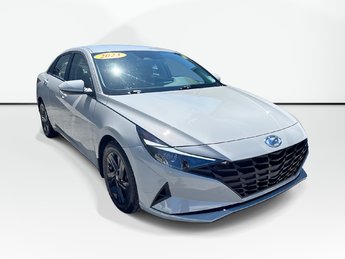 2023 Hyundai Elantra Preferred | Cam | USB | HtdSeats | Bluetooth | XM