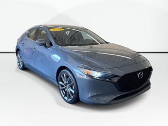 2023  Mazda3 Sport GT | Leather | Roof | Cam | USB | HtdSeats