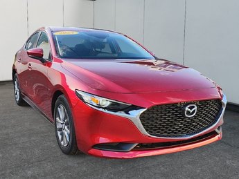 2024  Mazda3 GX | Cam | USB | HtdSeats | Bluetooth | Keyless