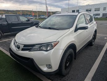 Toyota RAV4 Limited, boîte automatique à traction intégrale 2014