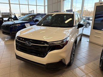 2025 Subaru Forester e-BOXER Hybrid Premier