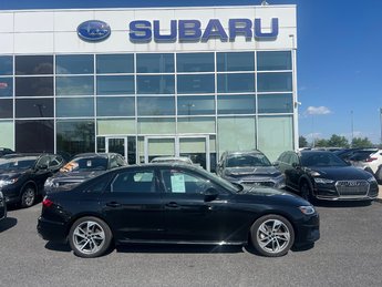 Audi A4 Sedan Komfort, AWD, Cuir Toit ouvrant Mags, Carplay 2024