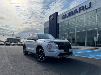 2022 Mitsubishi Outlander SEL AWD Cuir Toit pano Volant chauffant