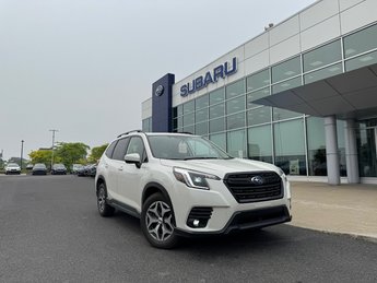 2024 Subaru Forester Tourisme Toit pano Carplay Volant chauffant