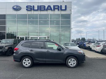 Subaru Forester Base AWD, Carplay, Bancs Chauffants 2024