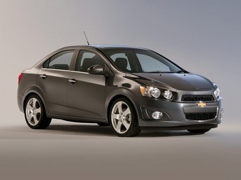 2016 Chevrolet Sonic LT | Cam | USB | HtdSeats | Cruise | TPMS
