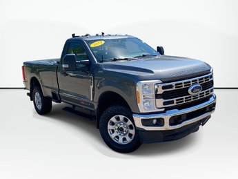 Ford SUPER DUTY F-350 SRW XLT 2023