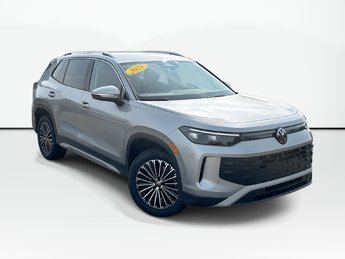 2025 Volkswagen TIGUAN Comfortline | Cam | USB | HtdWheel | Bluetooth