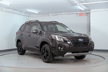 Subaru Forester Wilderness // SIEGES CHAUFF., CARPLAY, TOIT, SIMIL 2023