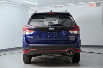 Subaru Forester Sport // TOIT OUVRANT, PHARE A DEL, CARPLAY, EYESI 2023