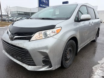 Toyota Sienna LE 2019